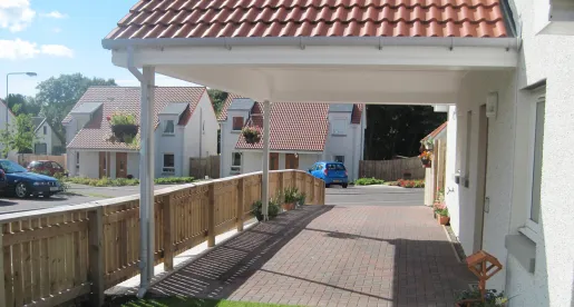 Milton of Bagonie housing